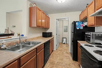 4563 Foley Road #11, Delhi Township, OH 45238 - Photo 6