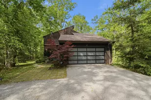 454 8 Mile Rd, Anderson Township, OH 45255 - Photo 2