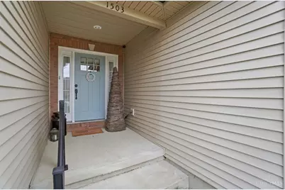 1503 Meadow Ridge Circle, Wilmington, OH 45177 - Photo 4