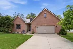 1503 Meadow Ridge Cir, Wilmington, OH 45177 - Photo 1