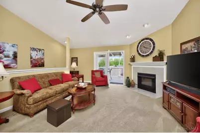 4977 Kleeman Green Drive, Green Township, OH 45211 - Photo 12