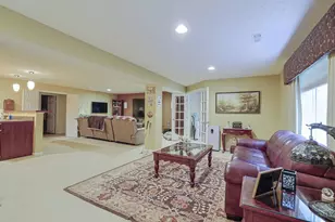 5252 Venetian Way, Hamilton Township, OH 45152 - Photo 32