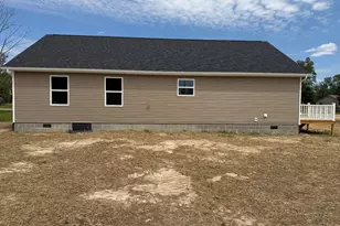 438 Lorelei Dr, Perry Township, OH 45118 - Photo 2