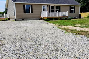 438 Lorelei Dr, Perry Township, OH 45118 - Photo 1