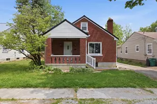 204 Grandin Dr, Pleasant Township, OH 45121 - Photo 2