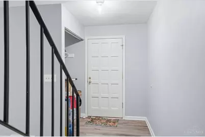 904 Baker Court, Middletown, OH 45044 - Photo 2