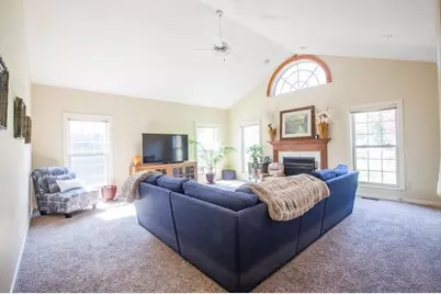 6907 Keeneland Way, Mason, OH 45040 - Photo 2