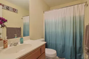 8773 Carrousel Park Cir, Colerain Township, OH 45251 - Photo 24