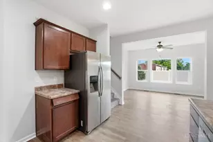 7025 Locker Ct, Cincinnati, OH 45224 - Photo 16