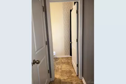 7025 Locker Court, Cincinnati, OH 45224 - Photo 6