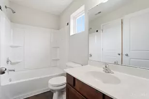 7025 Locker Ct, Cincinnati, OH 45224 - Photo 36
