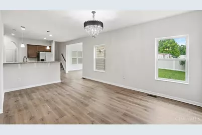 7025 Locker Court, Cincinnati, OH 45224 - Photo 10