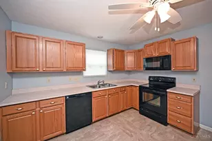 26 Floral Ave, Pierce Township, OH 45102 - Photo 8