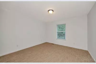 5379 Rentschler Estates Drive, Fairfield Township, OH 45011 - Photo 36