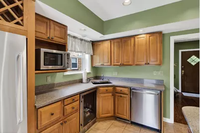 3846 Drakewood Drive, Cincinnati, OH 45209 - Photo 16