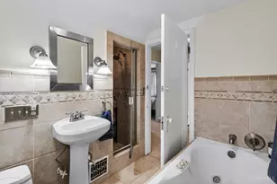 3846 Drakewood Dr, Cincinnati, OH 45209 - Photo 28