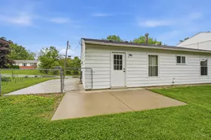 2754 Wheatfield Dr, Colerain Township, OH 45251 - Photo 16