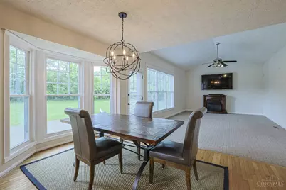 10152 Timberview Court, Cincinnati, OH 45215 - Photo 14