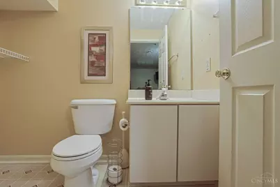 10152 Timberview Court, Cincinnati, OH 45215 - Photo 38