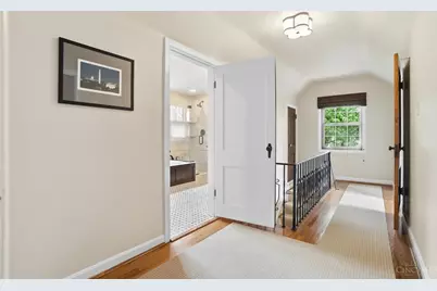 3866 Drakewood Drive, Cincinnati, OH 45209 - Photo 14