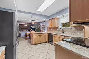 4576 Runningfawn Dr, Green Township, OH 45247 - Photo 10