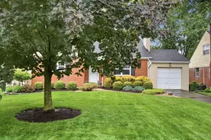 1415 Burney Ln, Cincinnati, OH 45230 - Photo 2