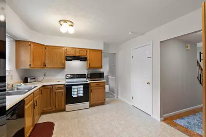 8446 Highridge Drive, West Chester, OH 45069 - Photo 10