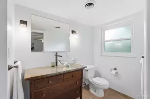 1343 Thomwood Dr, Cincinnati, OH 45224 - Photo 10