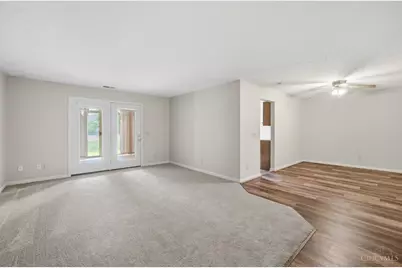 10512 West Road #34, Harrison, OH 45030 - Photo 4