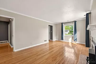 1567 Sunset Drive, Hamilton, OH 45013 - Photo 4