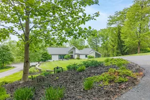 183 Congress Run Rd, Wyoming, OH 45215 - Photo 1