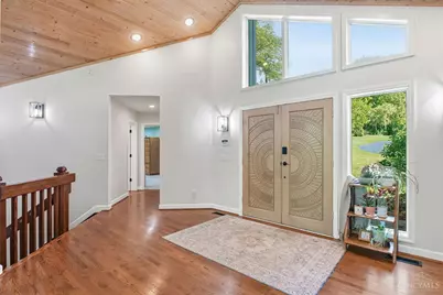 183 Congress Run Road, Wyoming, OH 45215 - Photo 8