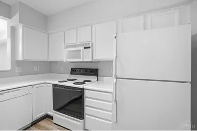 101 Postoak Lane #A, Milford, OH 45150 - Photo 4