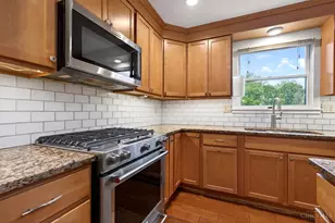 391 Roselake Dr, Centerville, OH 45458 - Photo 12