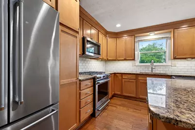 391 Roselake Drive, Centerville, OH 45458 - Photo 10
