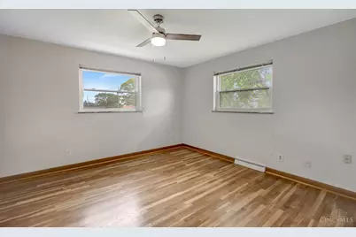 702 W Sharon Road, Forest Park, OH 45240 - Photo 16