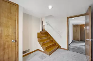 702 W Sharon Rd, Forest Park, OH 45240 - Photo 4