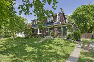 96 Burns Ave, Wyoming, OH 45215 - Photo 2