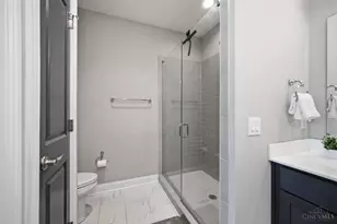 3118 Woodburn Ave, Cincinnati, OH 45207 - Photo 24