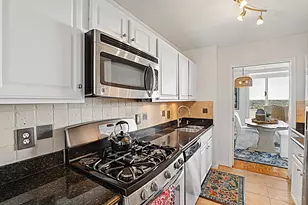 2324 Madison Rd, Cincinnati, OH 45208 - Photo 10