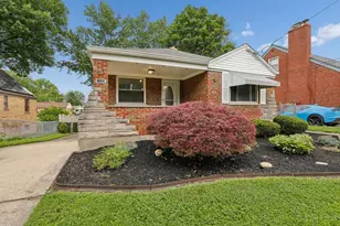 2692 Breezy Way, Colerain Township, OH 45239 - Photo 2