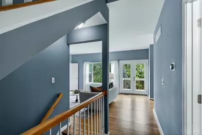 557 Hoge Street, Cincinnati, OH 45226 - Photo 4