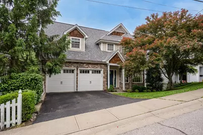 557 Hoge Street, Cincinnati, OH 45226 - Photo 1