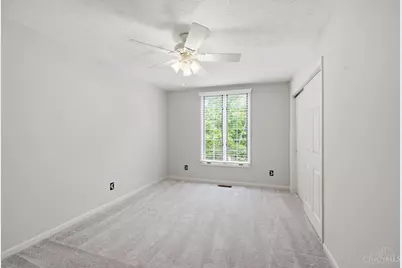 9486 Oakhurst Court, Blue Ash, OH 45241 - Photo 44