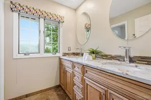 9486 Oakhurst Ct, Blue Ash, OH 45241 - Photo 42