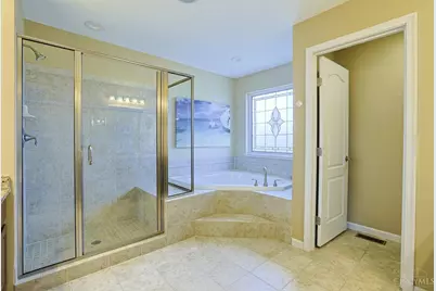 6463 Tree View Drive, Liberty Township, OH 45044 - Photo 28