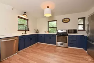 47 Euclid Ave, Wyoming, OH 45215 - Photo 14
