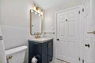 7909 Locust Ln, Madeira, OH 45243 - Photo 16
