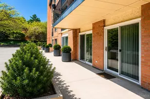 880 Rue De La Paix, Cincinnati, OH 45220 - Photo 4