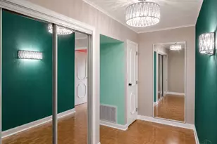 880 Rue De La Paix, Cincinnati, OH 45220 - Photo 6